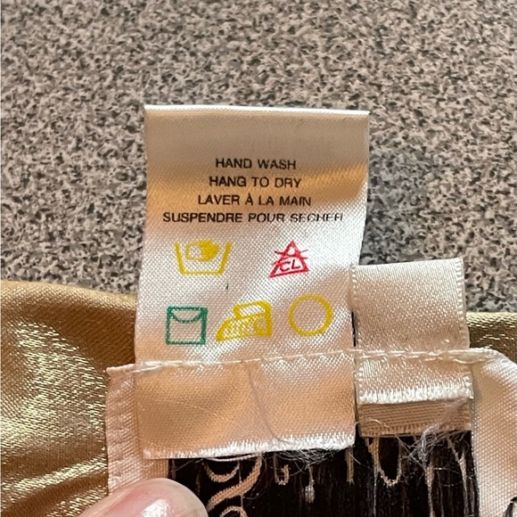 Vintage Script Beige Gold Button Up Crinkle Shirt Size 12 - Picture 8 of 11